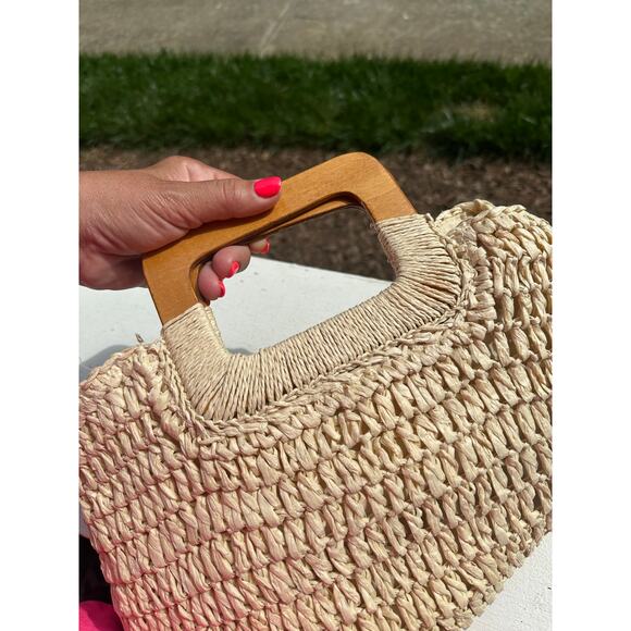 Title Unknown Handbags - Woven Straw Raffia Handbag Wooden Handles Beach Resort Boho Tote Purse